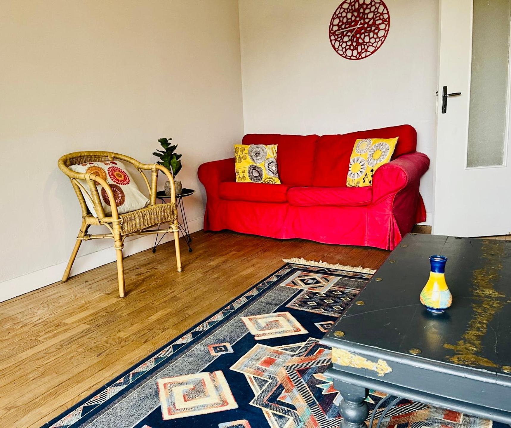 Mountain View 2 Bedroom Apartment Saint Beat Lez Экстерьер фото