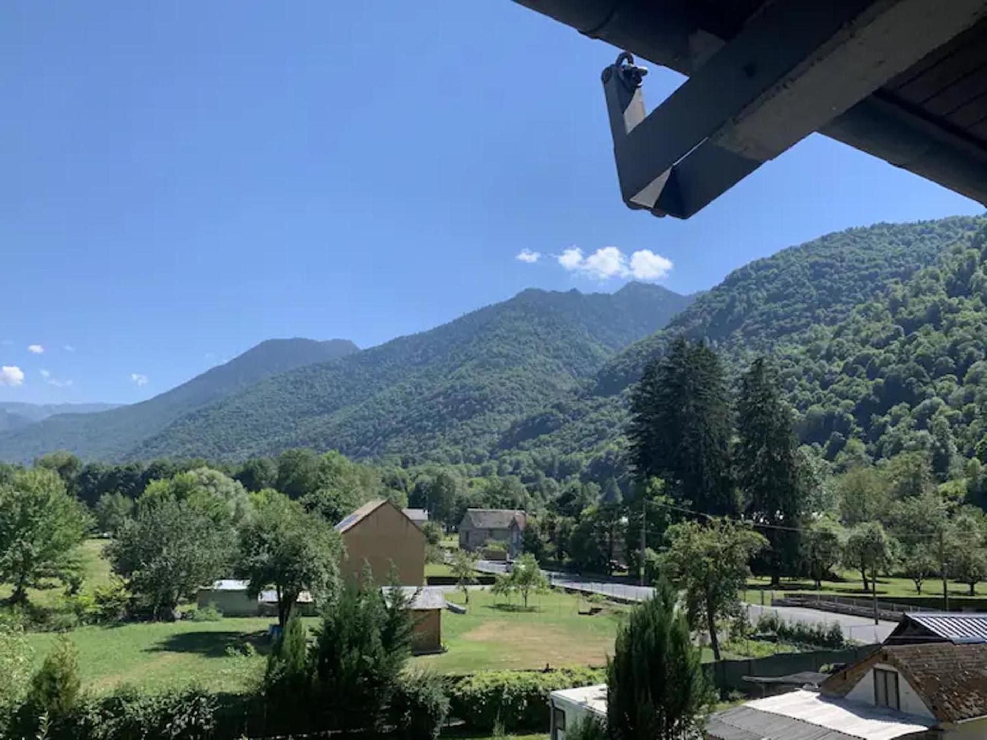Mountain View 2 Bedroom Apartment Saint Beat Lez Экстерьер фото